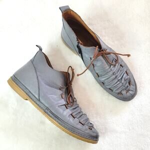 Lemon N’ Lime Casablanca Grey Ankle Booties 9